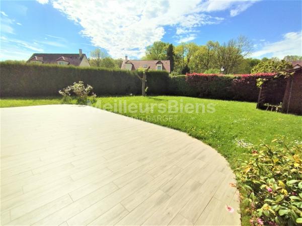 Maison en environnement familial