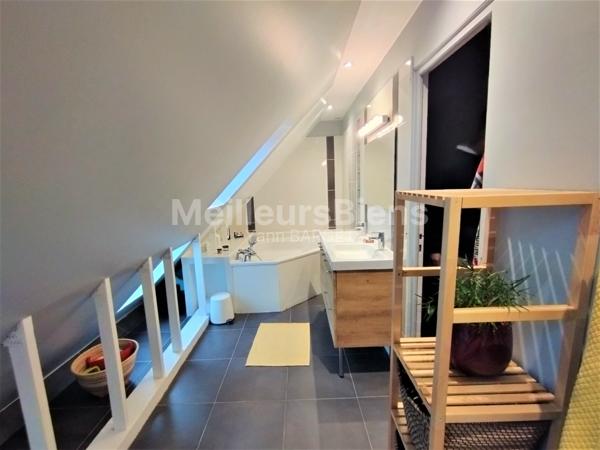 Maison en environnement familial