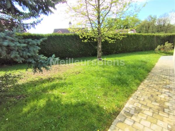 Maison en environnement familial