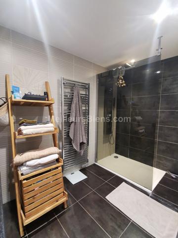 FONDETTES, Maison 180M2, 4 chambres, Maison d'hôtes, dépendances, parc arboré, piscine.