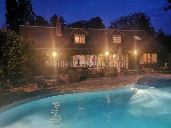 FONDETTES, Maison 180M2, 4 chambres, Maison d'hôtes, dépendances, parc arboré, piscine.