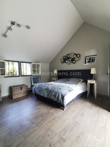 FONDETTES, Maison 180M2, 4 chambres, Maison d'hôtes, dépendances, parc arboré, piscine.