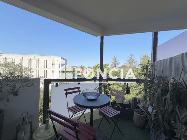 Location Appartement 2 pièces 45 m² - 18 AVENUE MAUDET Cholet 49300