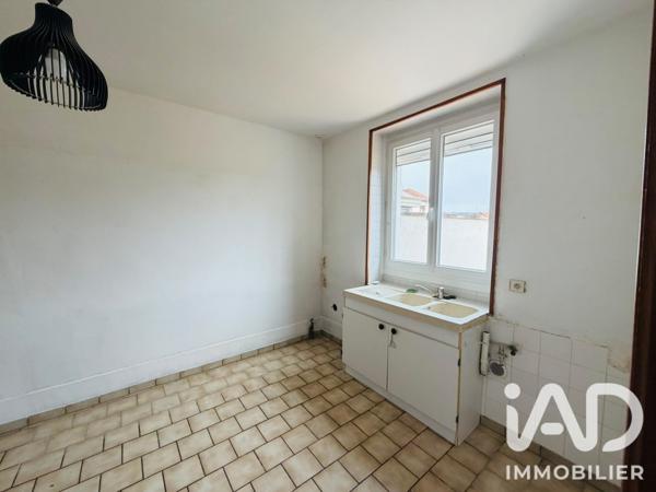 Maison à vendre 4 pièces 119 m² Bayel
