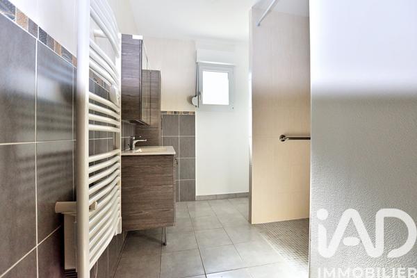 Location maison 4 pièces 107 m² Fossieux