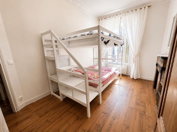 Appartement Paris 3 pièce(s) 80 m2