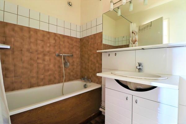 2 pièce(s) 39m2 avec terrasse 15m² - Centre Colombes