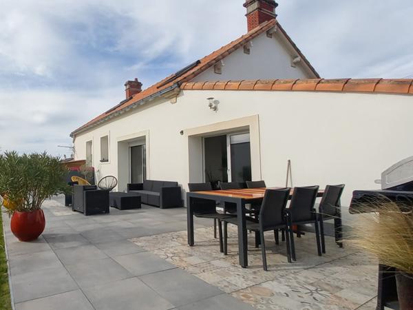 Charmante Maison à Vendre à Divatte sur Loire - 3 chambres, garage et jardin - 360 000 €HAI