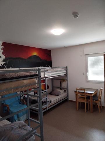 Bâtiment polyvalent avec fort potentiel activité professionnelle & habitation Saint didier