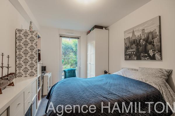 Nanterre université, T4 de 76 m2 avec 50 m2 de jardin/terrasse + parking Nanterre