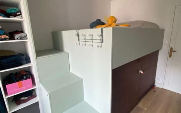 Appartement à louer    4 pièces •  Bordeaux