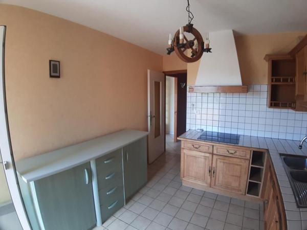 Location Appartement 68.9 m² - Saint-dié-des-vosges 88100