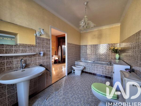 Maison à vendre 4 pièces 123 m² Floing