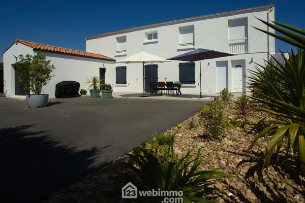 Maison 239 m² à Nieul-sur-Mer 17137