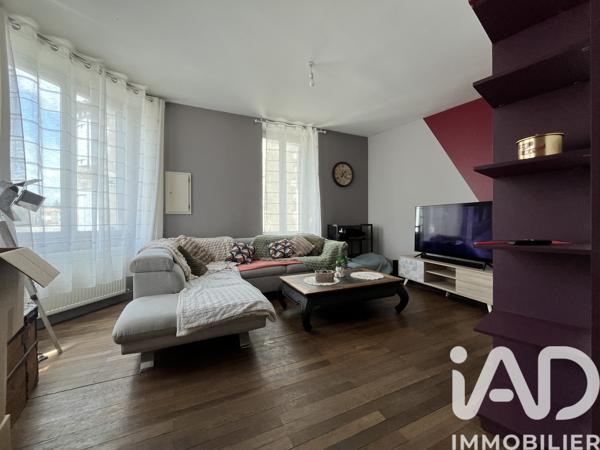 Maison à vendre 5 pièces 97 m² Saint-Amand-sur-Sèvre