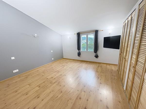 Achat maison Valréas - 6 pièce(s) - 159 m² - 399 000 €