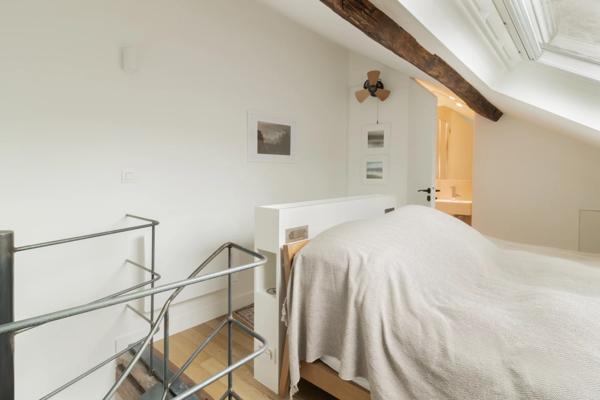 Appartement Paris 7 e - CARRÉ DES ANTIQUAIRES