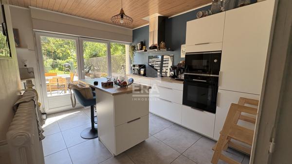 Maison de ville, Dole 5 pièce(s) 123 m2 Quartier AZAN avec terrain de 250 m²