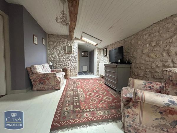 Maison à vendre 5 pièces 174m² Varzay (17460)
