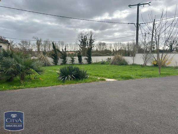 Maison à vendre 5 pièces 174m² Varzay (17460)