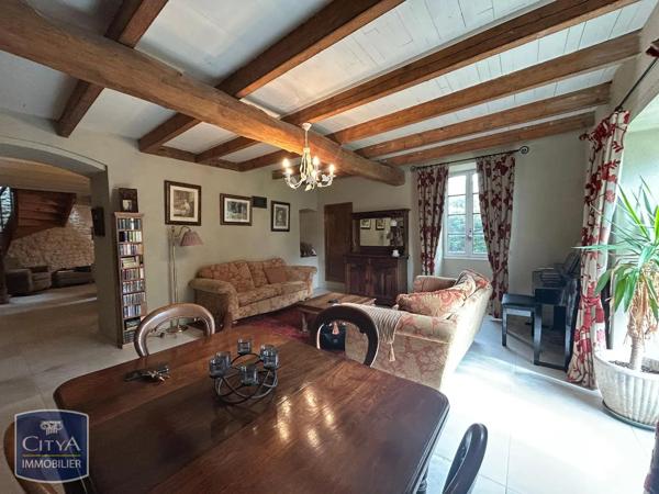 Maison à vendre 5 pièces 174m² Varzay (17460)