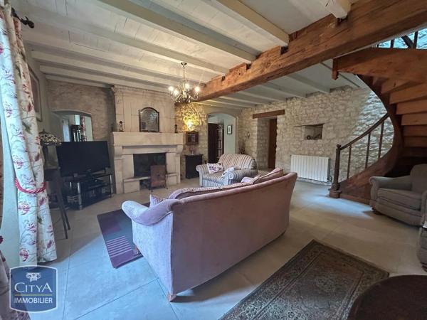 Maison à vendre 5 pièces 174m² Varzay (17460)