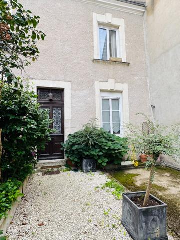 MAISON A VENDRE CENTRE VILLE ROMORANTIN