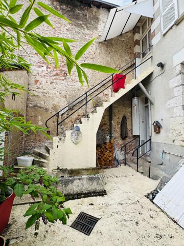 MAISON A VENDRE CENTRE VILLE ROMORANTIN