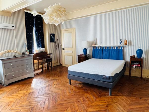 MAISON A VENDRE CENTRE VILLE ROMORANTIN