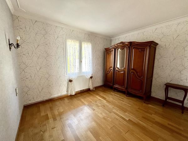 La Teste de Buch proche centre ! Maison 4P de 143 m2, double garage, parcelle de 1200 m2 !