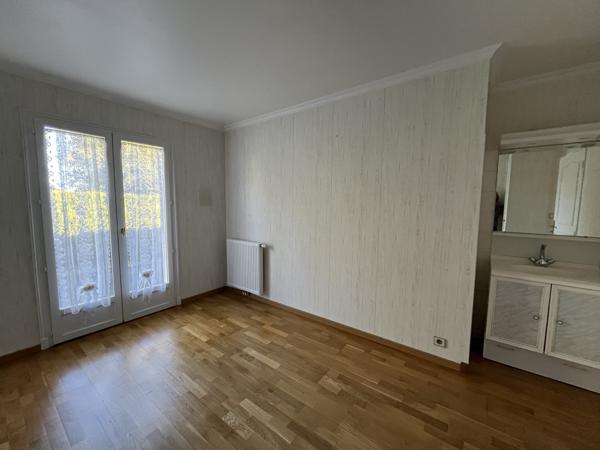 La Teste de Buch proche centre ! Maison 4P de 143 m2, double garage, parcelle de 1200 m2 !