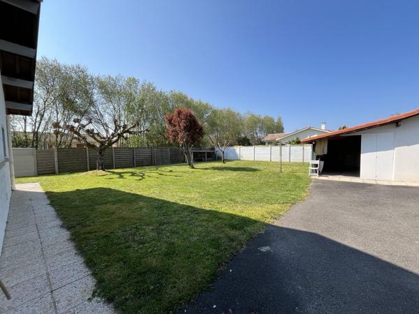 La Teste de Buch proche centre ! Maison 4P de 143 m2, double garage, parcelle de 1200 m2 !
