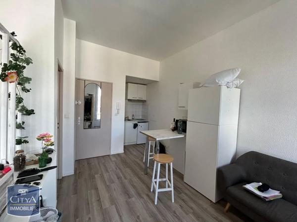 Appartement à louer 1 pièce 24m² Bordeaux (33000)