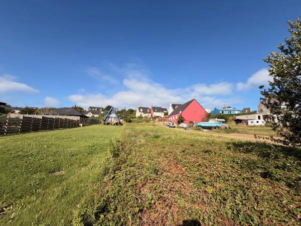 AU CALME, Terrain proche centre ville et Plage