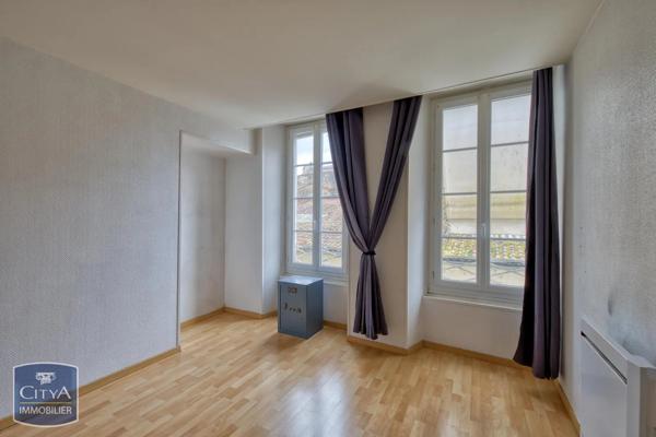 Appartement à vendre 3 pièces 67m² Saintes (17100)