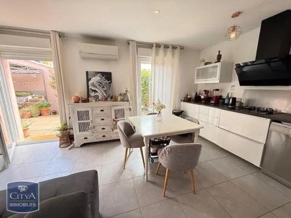 Appartement à vendre 2 pièces 50m² Sanary-sur-Mer (83110)