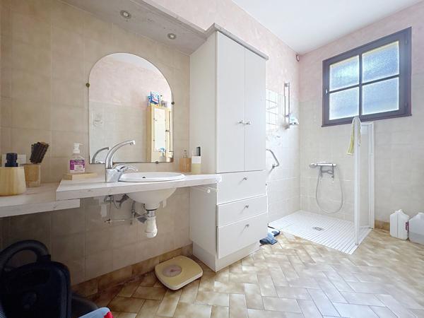 Maison à vendre à Champtoce sur Loire - Centre bourg - proche gare