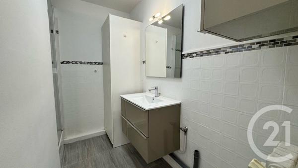 Appartement F3 à vendre  3 pièces - 60,04 m2 LA GARDE - 83