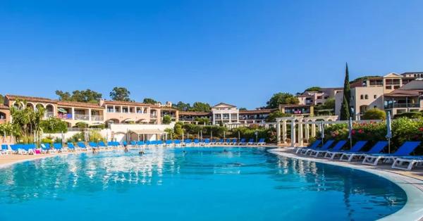Immobilier Grimaud (83310) – Appartement 28m2 – 234 000 €