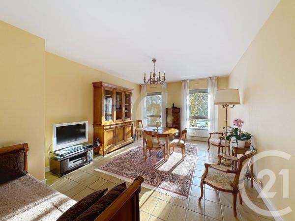 Appartement T3 à vendre  3 pièces - 87,39 m2 VERSAILLES - 78