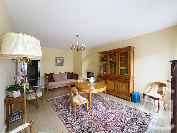 Appartement T3 à vendre  3 pièces - 87,39 m2 VERSAILLES - 78