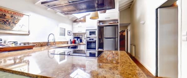 A vendre Propriété d'Exception sur le Commune de GOUVIEUX - 230m2 entièrement rénovée édifiée sur près de 9000m2 de jardin