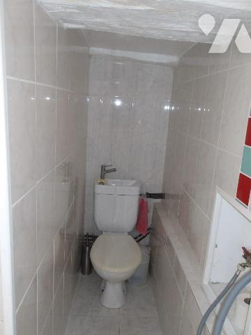 SOUMANS (23) CREUSE, A vendre maison de famille de 150 m² hab. avec dépendances en centre bourg...