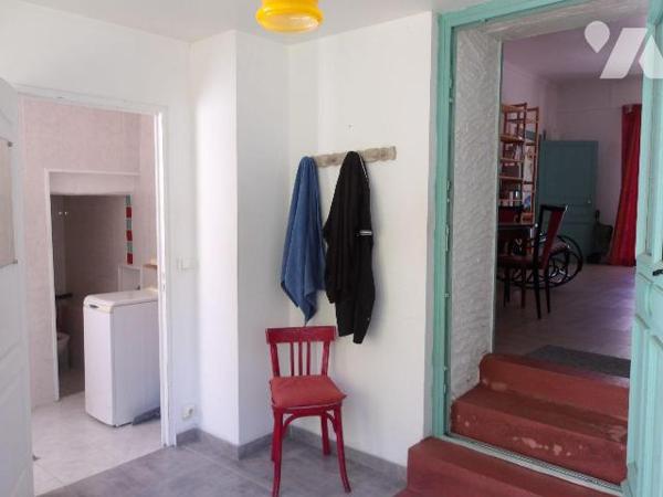 SOUMANS (23) CREUSE, A vendre maison de famille de 150 m² hab. avec dépendances en centre bourg...