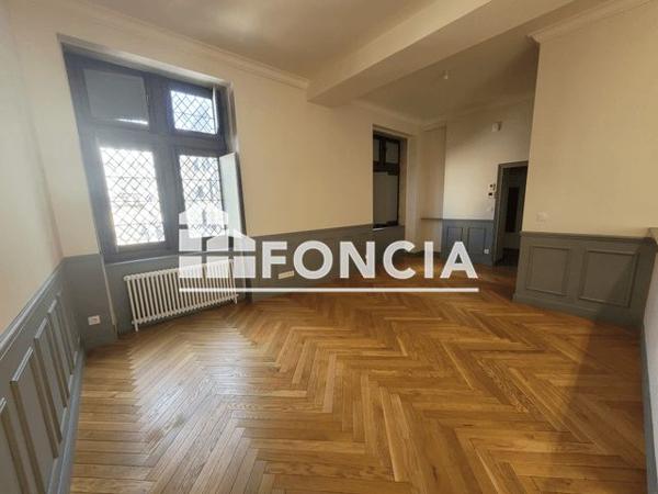 Location Appartement 3 pièces 90.86 m² - 11 BOULEVARD MARÉCHAL LECLERC Caen 14000