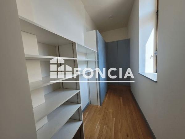 Location Appartement 3 pièces 90.86 m² - 11 BOULEVARD MARÉCHAL LECLERC Caen 14000