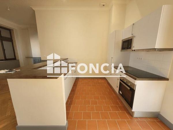 Location Appartement 3 pièces 90.86 m² - 11 BOULEVARD MARÉCHAL LECLERC Caen 14000