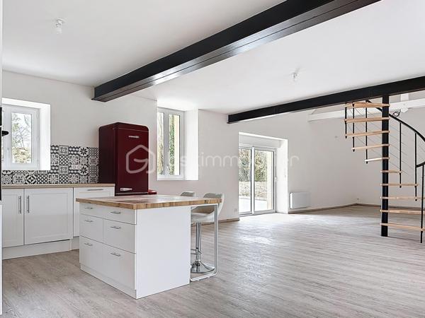 Maison en pierre de 148 m²