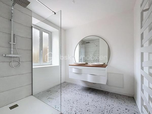 Maison en pierre de 148 m²