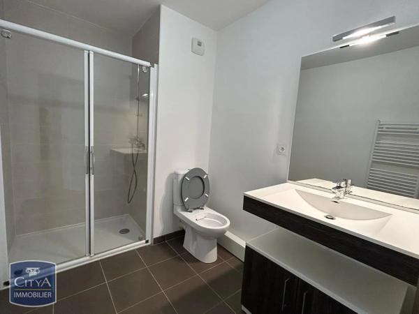 Appartement à louer 2 pièces 40.42m² Saint-Malo (35400)